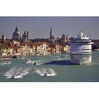 venice private arrival transfer by water taxi cruise port to central v ...