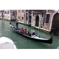 Venice Sightseeing: 2-Day Experience Including Three Venice City Tours plus Return Transfer from Venice Airport
