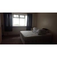 Very large double room to rent