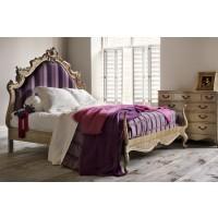 versailles leafed upholstered bed