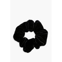 velvet scrunchie black