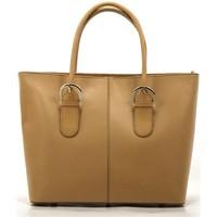 vera pelle 4680 womens handbags in beige