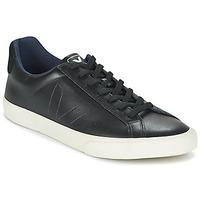 Veja ESPLAR LOW women\'s Shoes (Trainers) in black