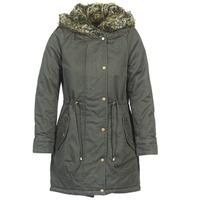 Vero Moda MISSY women\'s Parka in green