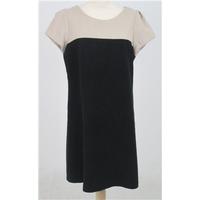 Veronika Maine size 14 black & beige dress