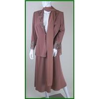 Veni Infantino for Ronald Joyce - Size: 16 - Beige - Mother of the Bride/Skirt Suit with Scarf
