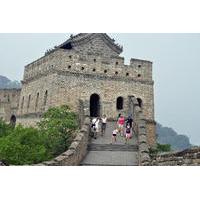 viator exclusive great wall at mutianyu tour with picnic and wine