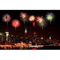 Viator Exclusive: New Year\'s Eve Fireworks Cruise with Lobster Dinner