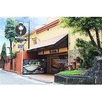 Victoria Court Gil Puyat