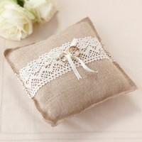 Vintage Affair Ring Cushion