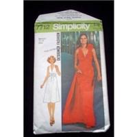 Vintage Simplicity Designer Fashion Evening Dress Pattern - 7712 - size 12-14, bust 34-36 in