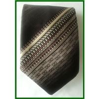 vintage st michaels brown diagonal striped tie