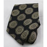 Vintage P. Fisher black & beige hexagon patterned silk tie