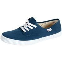 victoria chaussures 106613 bleu petroleo mens shoes trainers in blue