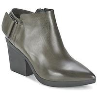 Vic REVEBE women\'s Low Boots in grey