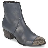 vic londra womens low ankle boots in blue