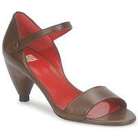 Vialis DELO women\'s Sandals in brown