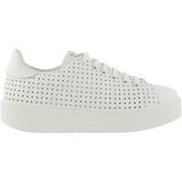 Victoria 1260102 Sneakers Women Bianco women\'s Walking Boots in white