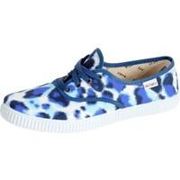 Victoria Chaussures 16170 Bleu Azul women\'s Shoes (Trainers) in blue