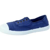 Victoria Sneakers 106623 Tinta women\'s Shoes (Trainers) in blue