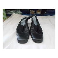 Vintage Van Dal - Size: 4.5 - navy blue - slingbacks