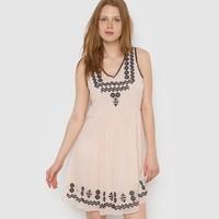 VIETHEREA Sleeveless Embroidered Dress
