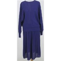 Vintage 80\'s Quimo, size 16 purple knit jumper & skirt