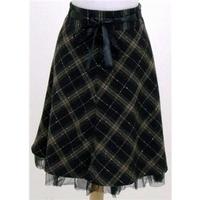 Vila - Size: XS black check skirt