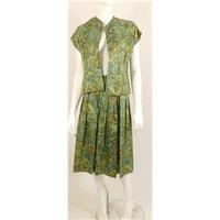 vintage 1960s totally tropical skirtwaistcoat size 10 featuring a vibr ...