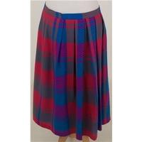 Vintage 1980s St Michael size: 18 pink and blue checked wool skirt