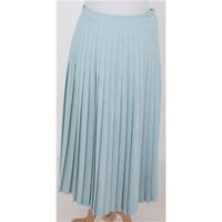Viyella size 12 pale blue pleated skirt