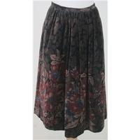Vintage 80s Alexon Size 14 black patterned velvet skirt