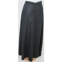 Vintage 70\'s Jerseyfield, size 18 black & silver skirt