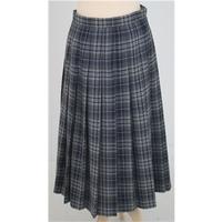 viyella size 12 grey checked skirt