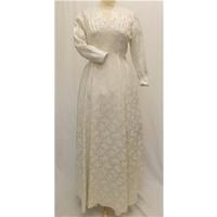 Vintage Wedding dress size 10