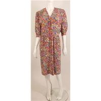 Vintage 1980\'s Antonette \'Totally Tropical\' Dress Size 12 Featuring A Kitsch Style Print