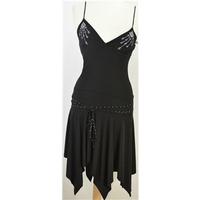 via monte size m black knee length dress