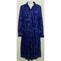 vintage 80s fulton size 16 blue patterned long sleeved dress