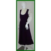 VINTAGE Provia - Size: 14 - Purple & Cream - Calf length dress