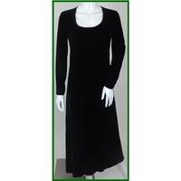 vintage laura ashley size 10 black velvet full length dress