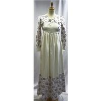 Vintage - Jon Adam - Size Small - Cream / Ivory - Long Dress