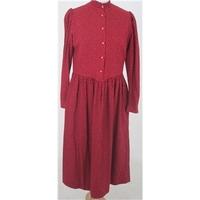 Vintage 80s, size M, mulberry polka dot winter dress