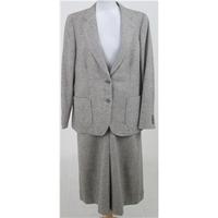 Vintage 80s Burberrys Size L grey Irish tweed skirt suit