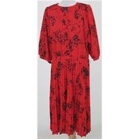 Vintage 80s, size 20 red & black patterned dress