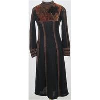 Vintage, size XS black & brown knitted dress