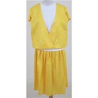 Vintage 80s Hamells size 10 yellow & white polka-dot dress