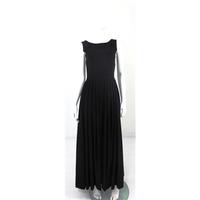 Vintage Handmade 1970\'s Size 8 Stunning High Quality Long Black Wool Jacquard Formal Dress