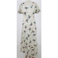 Vintage 70\'s Shelana, size S cream & brown floral dress