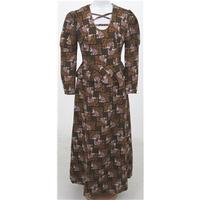 Vintage size 12, brown patterned long dress