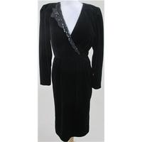 Vintage 80\'s Radley, size 14 black velvet long sleeved dress